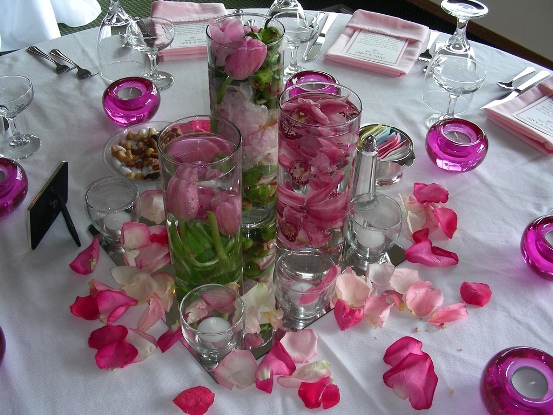 floating centerpiece photo by Tracy Hunter