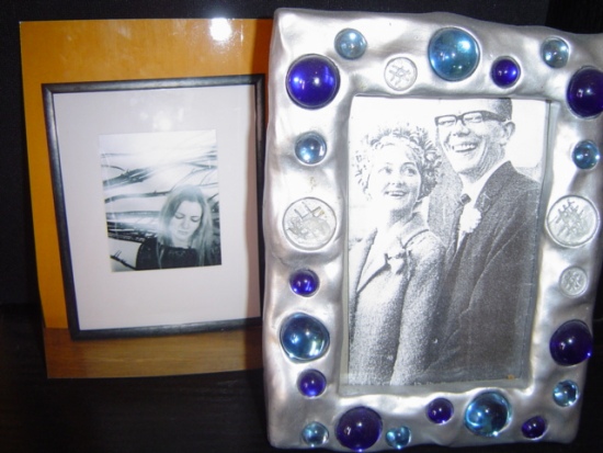 Put Your Guests in the Right Frame of Mind wedding picture frame
